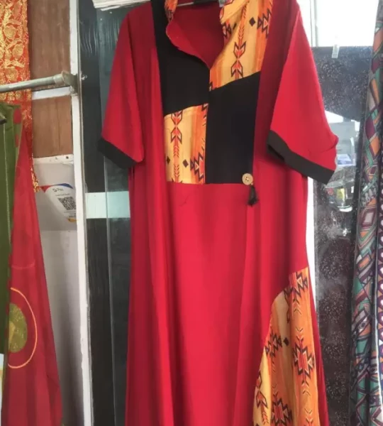 Girls Kurta  (Maroon)